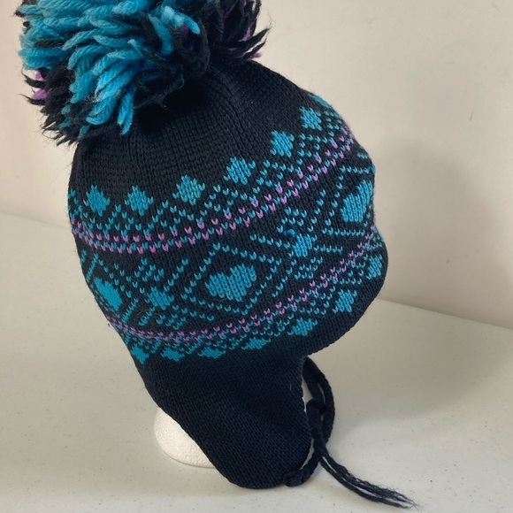 Smiley Wool Pompom Hat - Picture 6 of 8